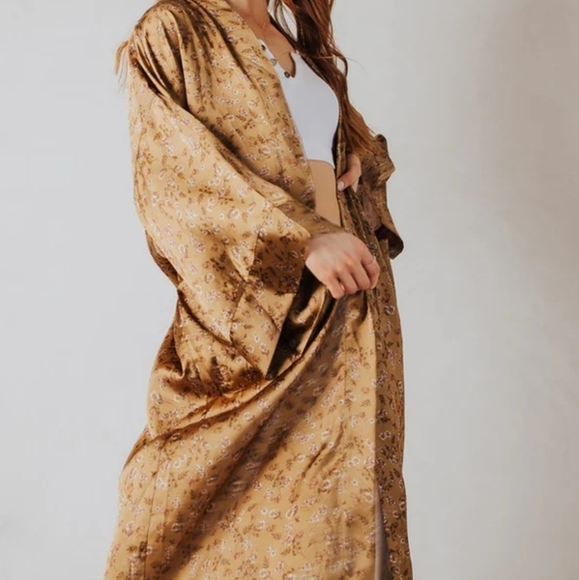Kimono Bronze Cream Silky Floral Ethnic Print Wrap Tie Reversable Size L - Picture 1 of 15